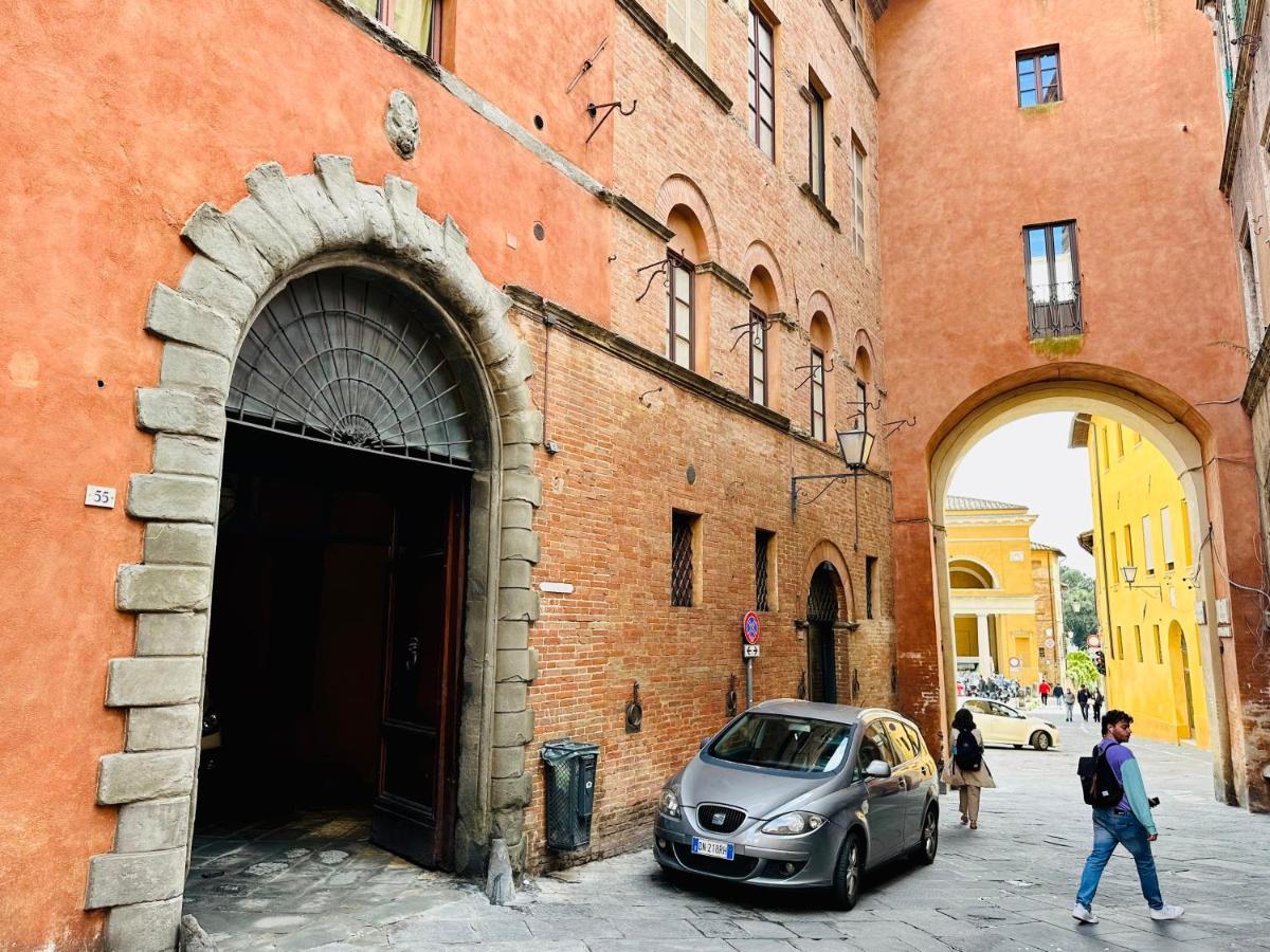 Domus An- Two Bedrooms -antique And Historical Siena
